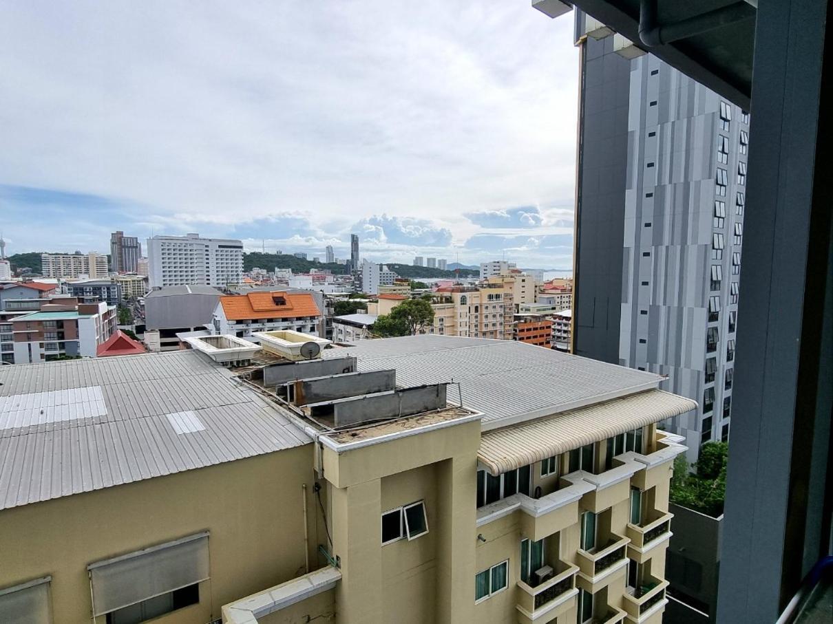 The Base Condo Center Of Pattaya Rooftop Swimming Pool Exterior foto